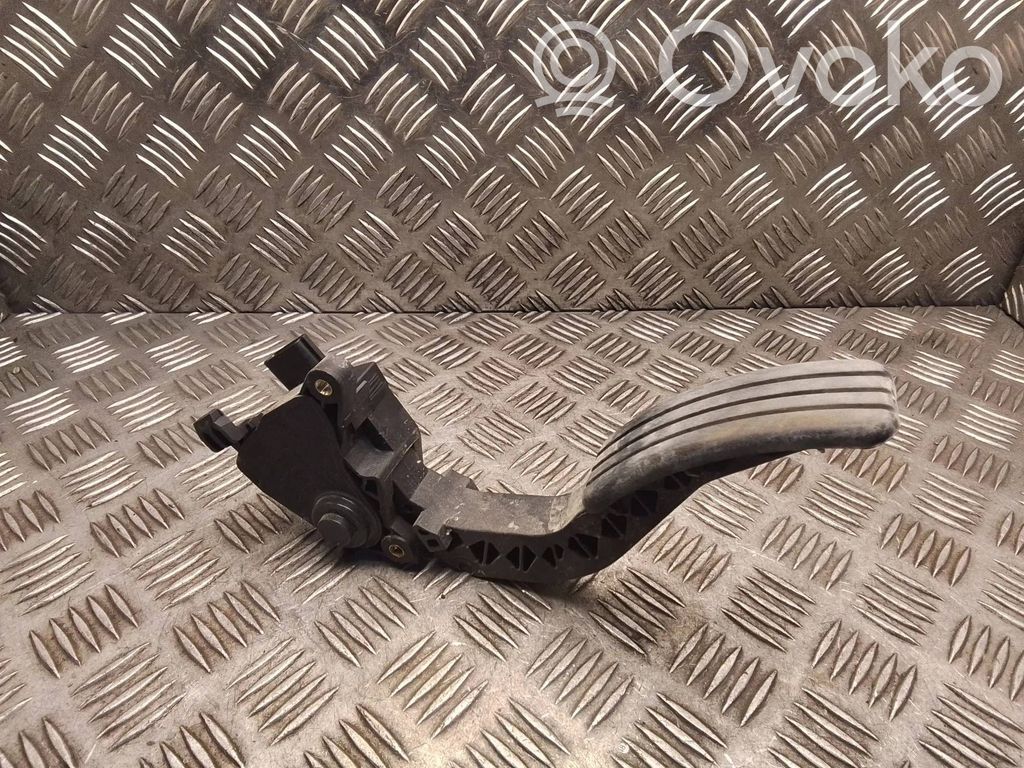 Opel Vivaro Gaspedal 
