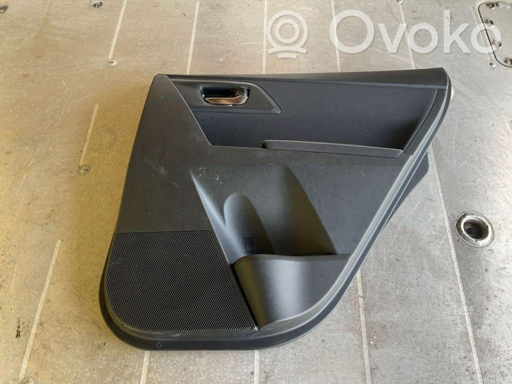 Toyota Auris E180 Boczki / Poszycie drzwi tylnych 