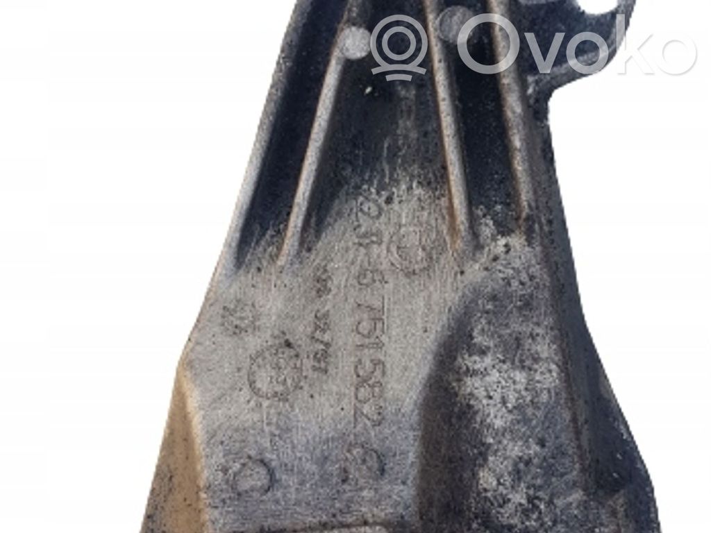 BMW 5 E39 Engine mounting bracket 