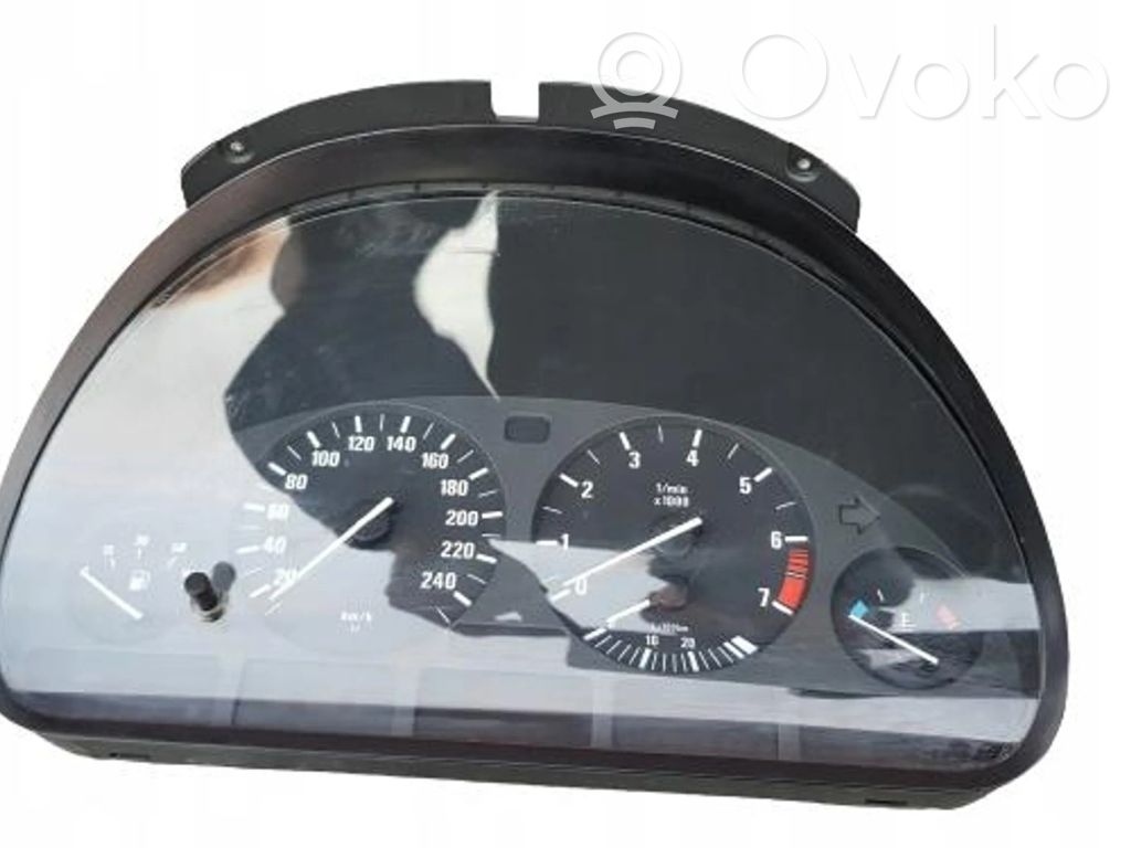 BMW 5 E39 Speedometer (instrument cluster) 