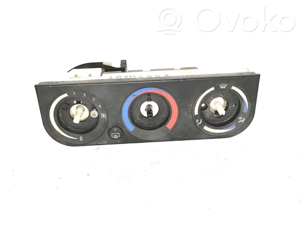 BMW 3 E36 Climate control unit 