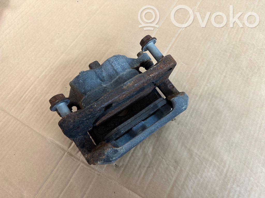 Volkswagen Amarok Front brake caliper 