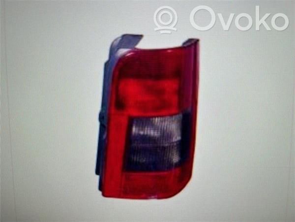 Citroen Berlingo Takavalon polttimo 