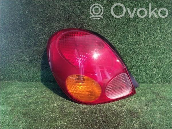 Toyota Corolla E110 Лампочка 