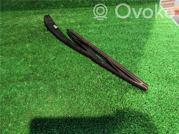 Renault Laguna III Brazo del limpiaparabrisas trasero 
