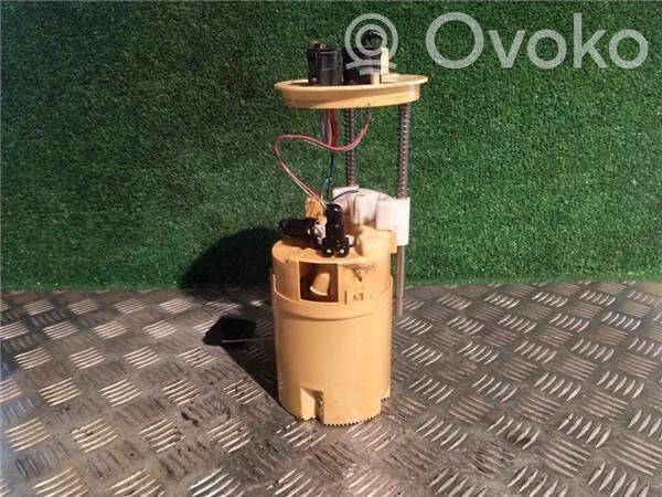 BMW X5 E70 Bomba interna de combustible 