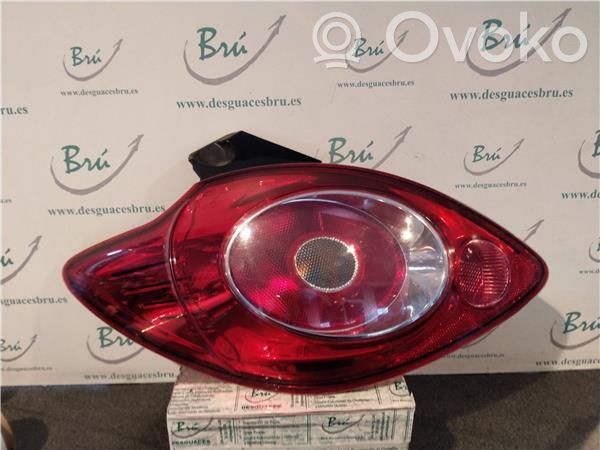 Lámpara de faros/luces traseros   169A4000