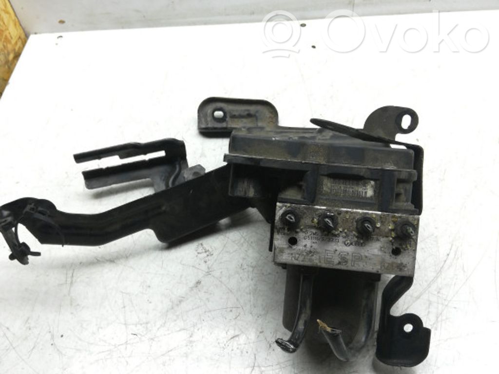 Audi A4 S4 B7 8E 8H ABS Blokas 