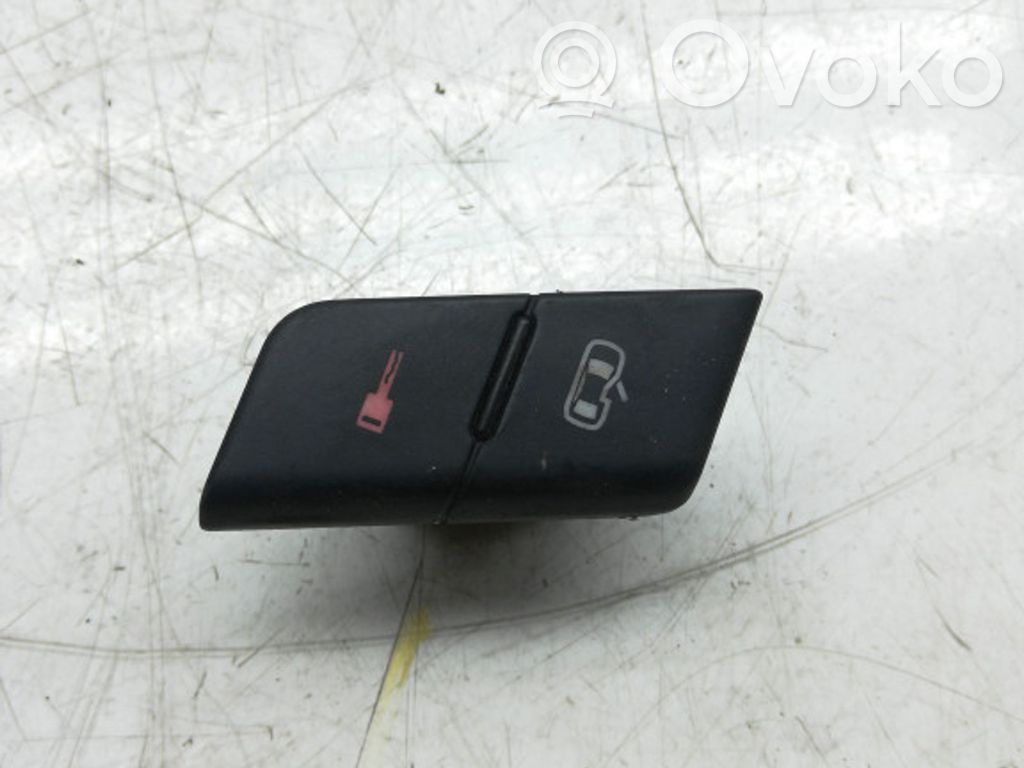 Central locking switch button   8E29621085PR