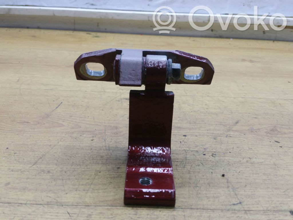 Volvo S60 Rear door lower hinge 