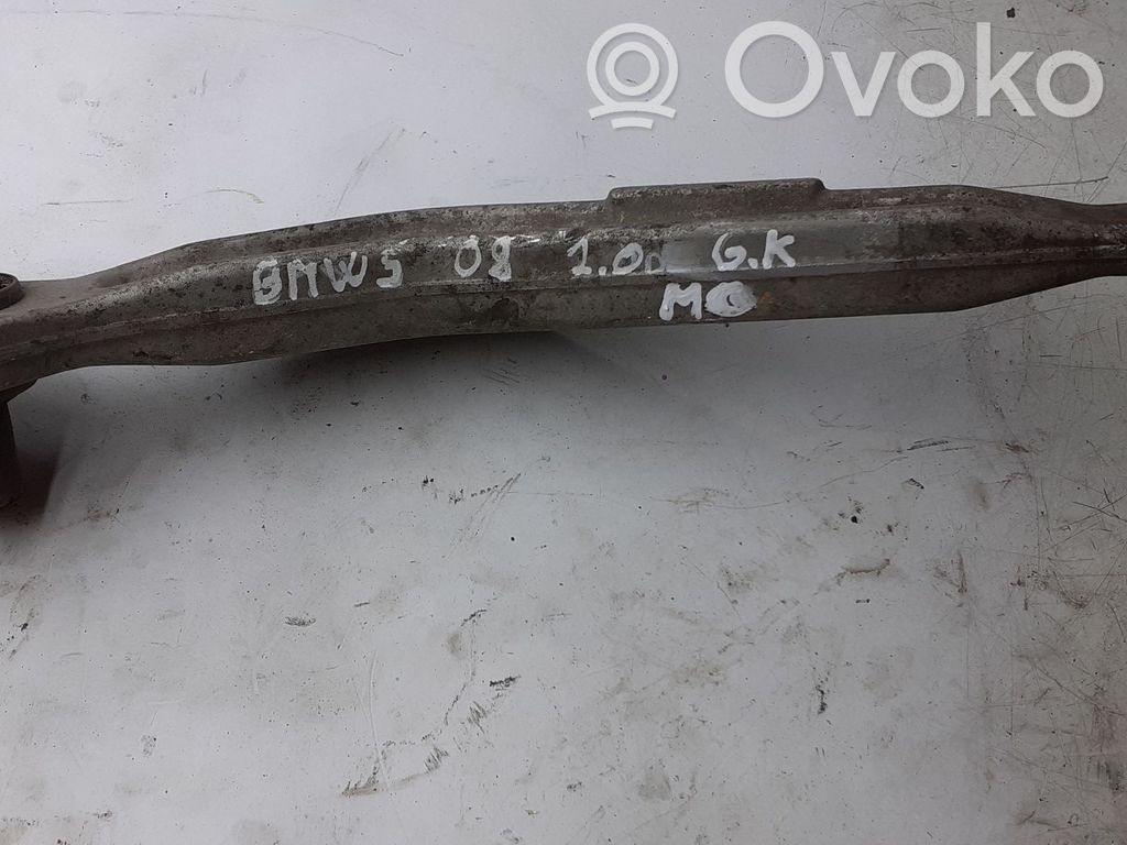 Basculă superioară spate