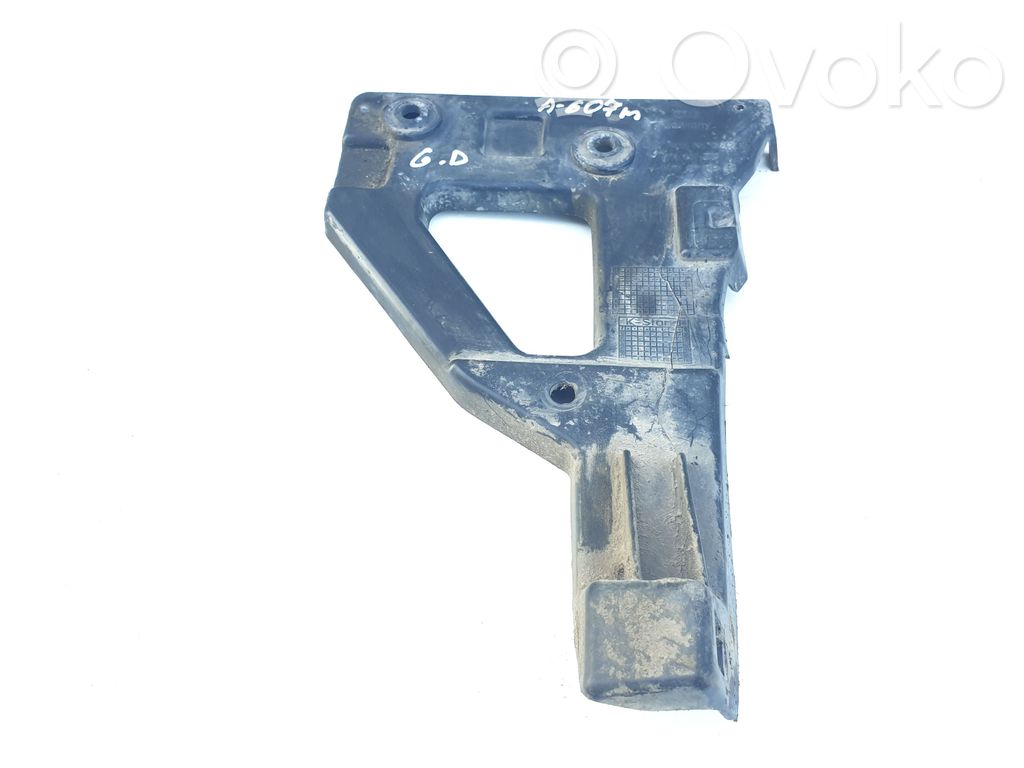 Audi A6 S6 C6 4F Rear bumper mounting bracket 