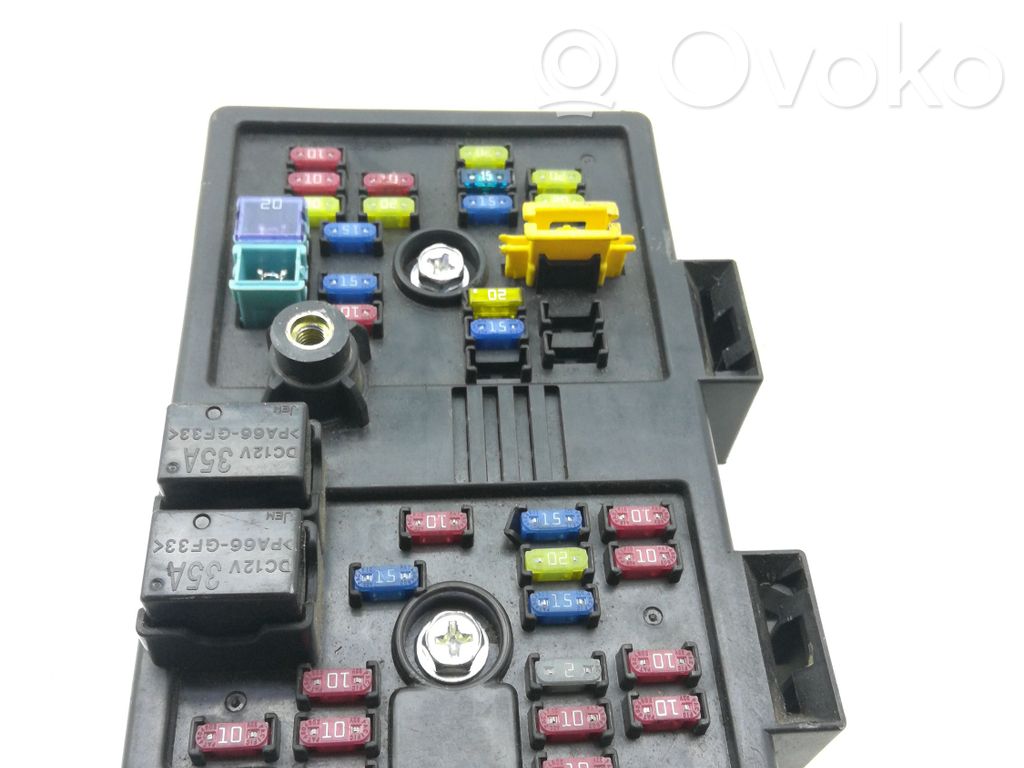 Chevrolet Captiva Fuse module 