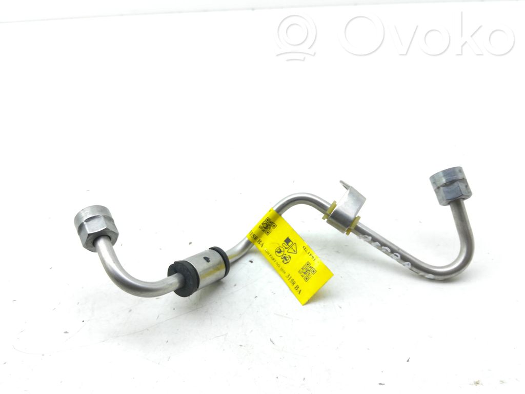 Opel Astra K Fuel injector supply line/pipe 
