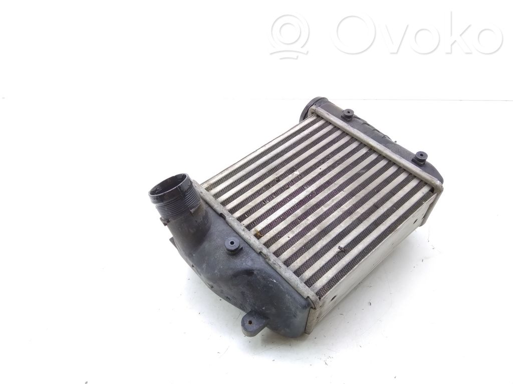 Audi A6 S6 C6 4F Interkūlerio radiatorius 
