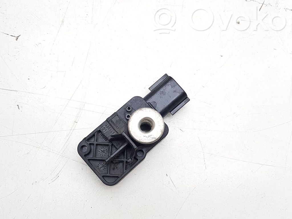 Renault Latitude (L70) Airbag deployment crash/impact sensor 