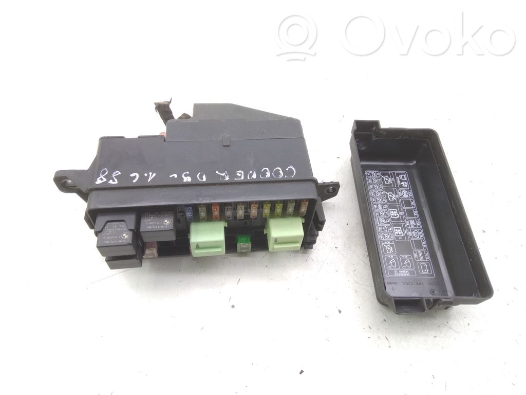 Mini One - Cooper Coupe R56 Fuse module 