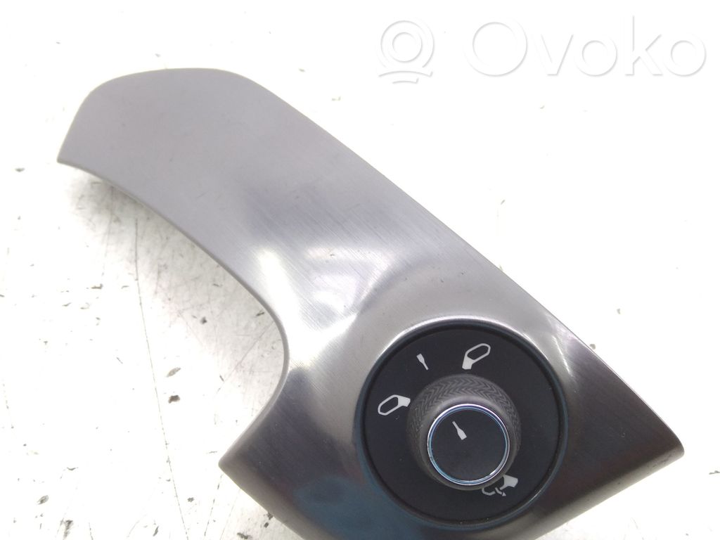 Citroen DS5 Wing mirror switch 