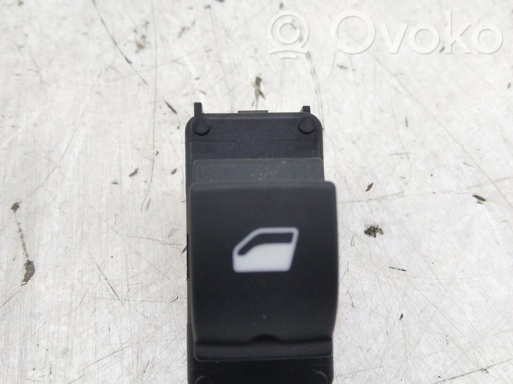 Citroen DS5 Electric window control switch 