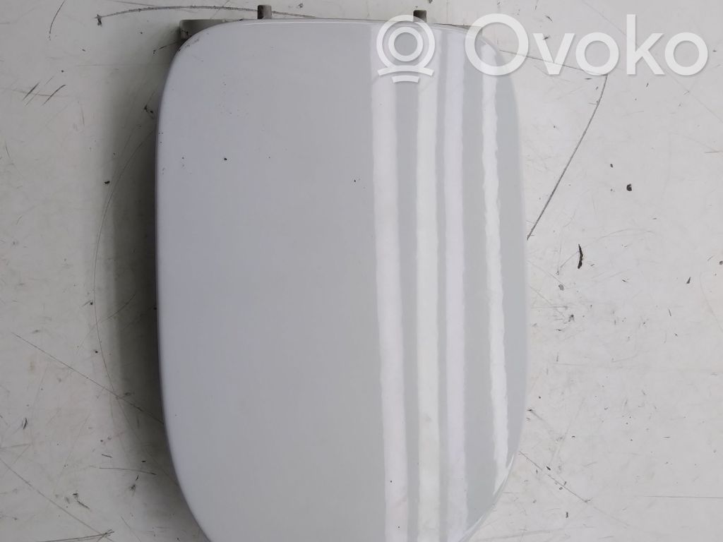 Volvo C30 Klapka wlewu paliwa 