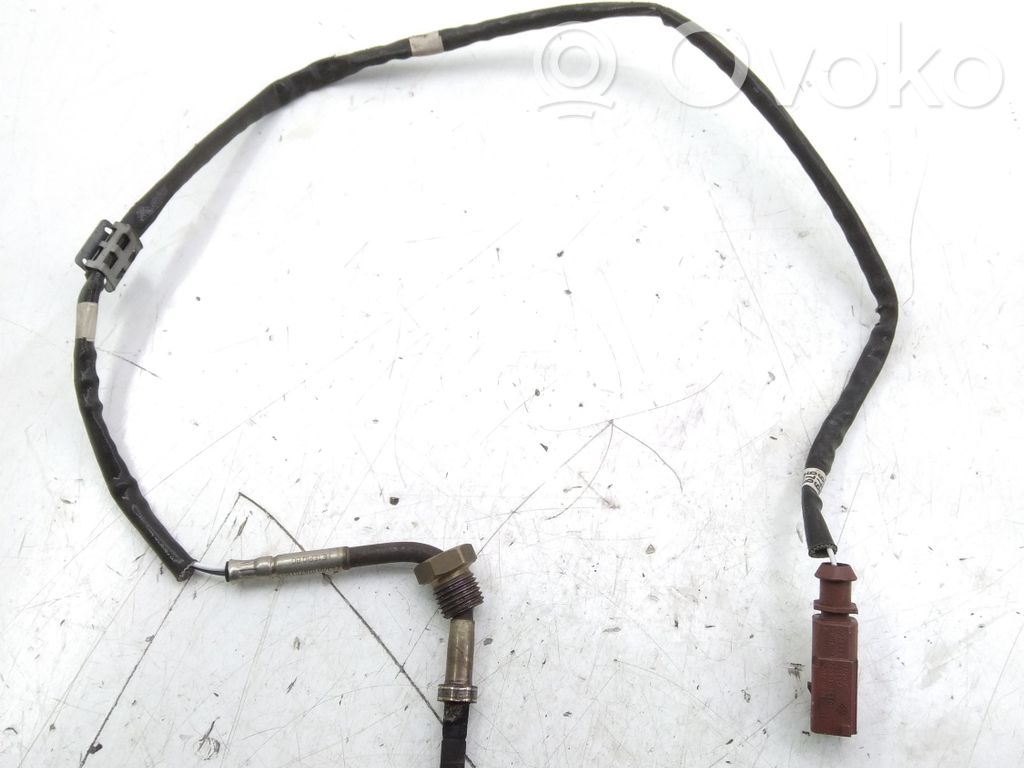 Volkswagen PASSAT CC Exhaust gas temperature sensor 