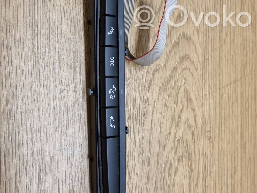 Parking (PDC) sensor switch   6972780,502184