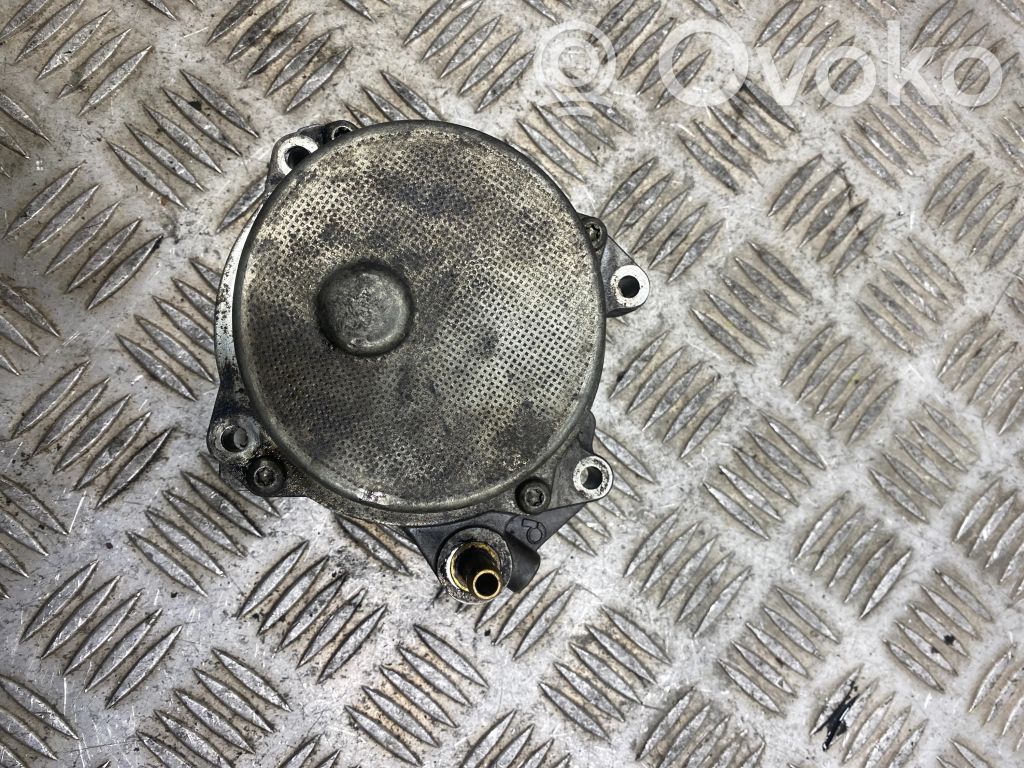 Alfa Romeo 156 Bomba de vacío 
