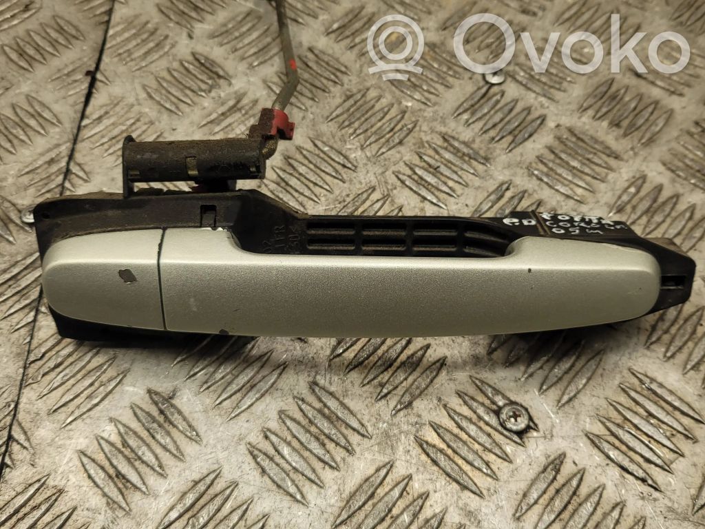 Toyota Corolla Verso AR10 Etuoven ulkokahva 