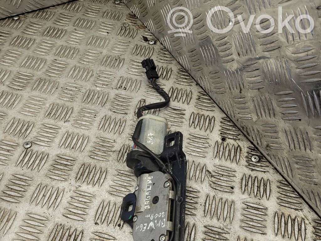 Tailgate/trunk/boot lock/catch/latch   489051060,US712993102