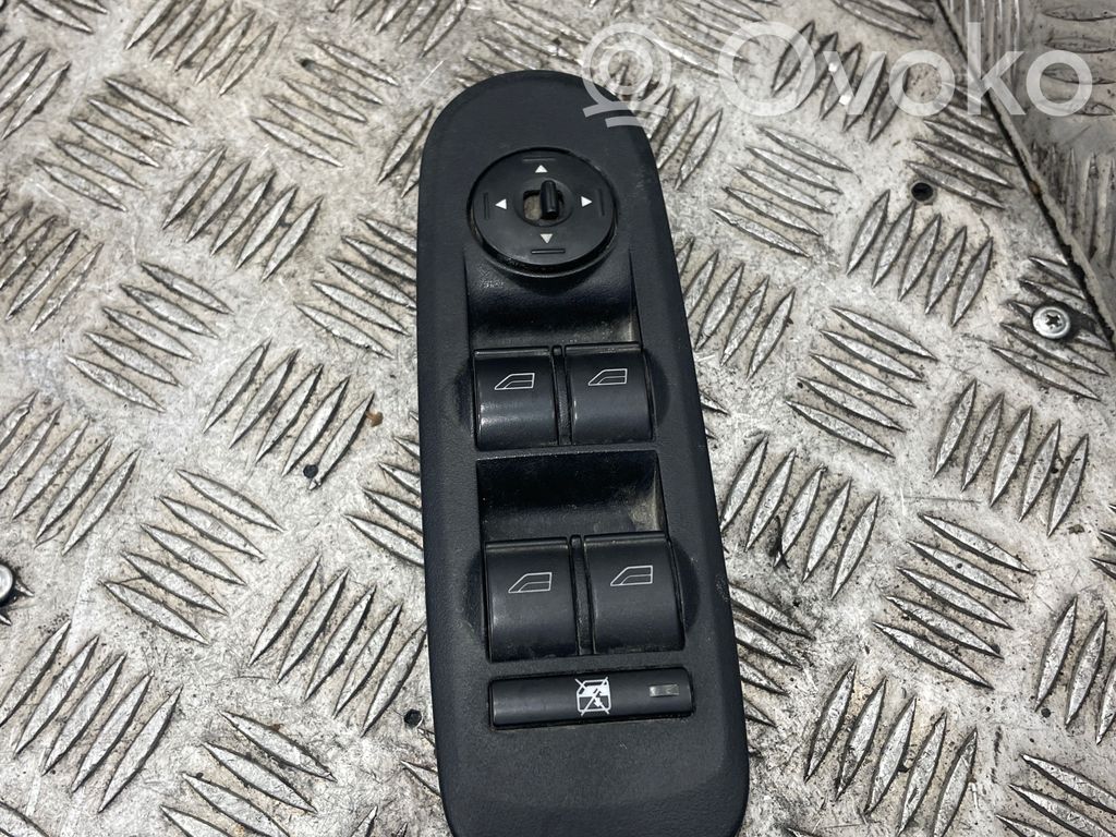 Ford Galaxy Electric window control switch 