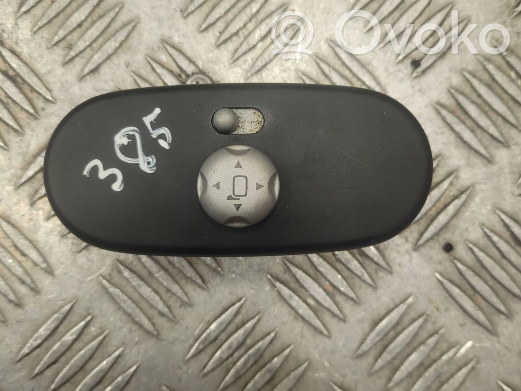 Mini Cooper Hatch Hardtop Wing mirror switch 