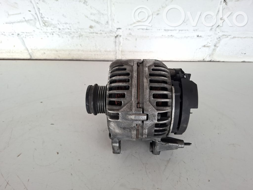 Audi A4 S4 B6 8E 8H Generatorius 
