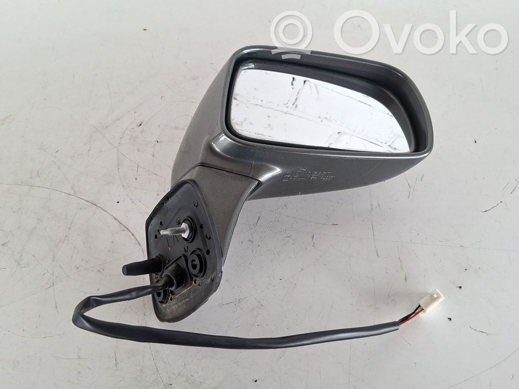Toyota Corolla Verso E121 Elektryczne lusterko boczne drzwi przednich 