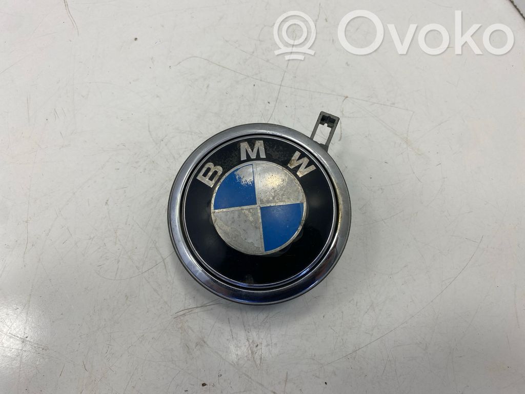 BMW 1 E81 E87 Lastausoven ulkokahva 