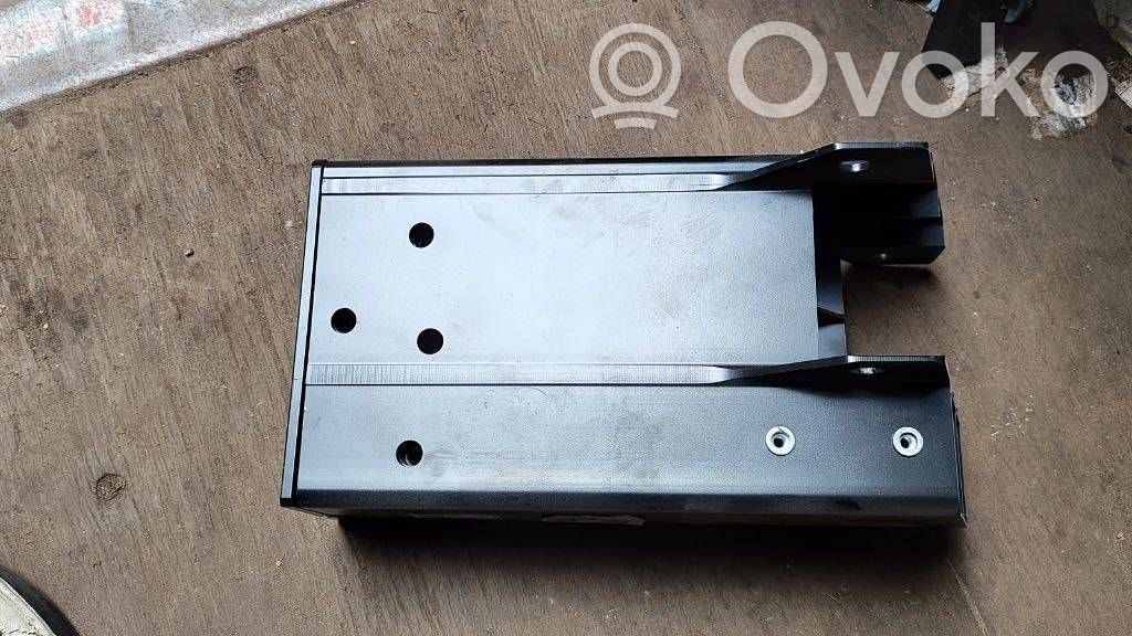 Volvo XC90 Front bumper shock/impact absorber 