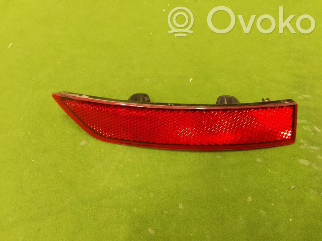 Volkswagen Multivan T5 Reflector spate 