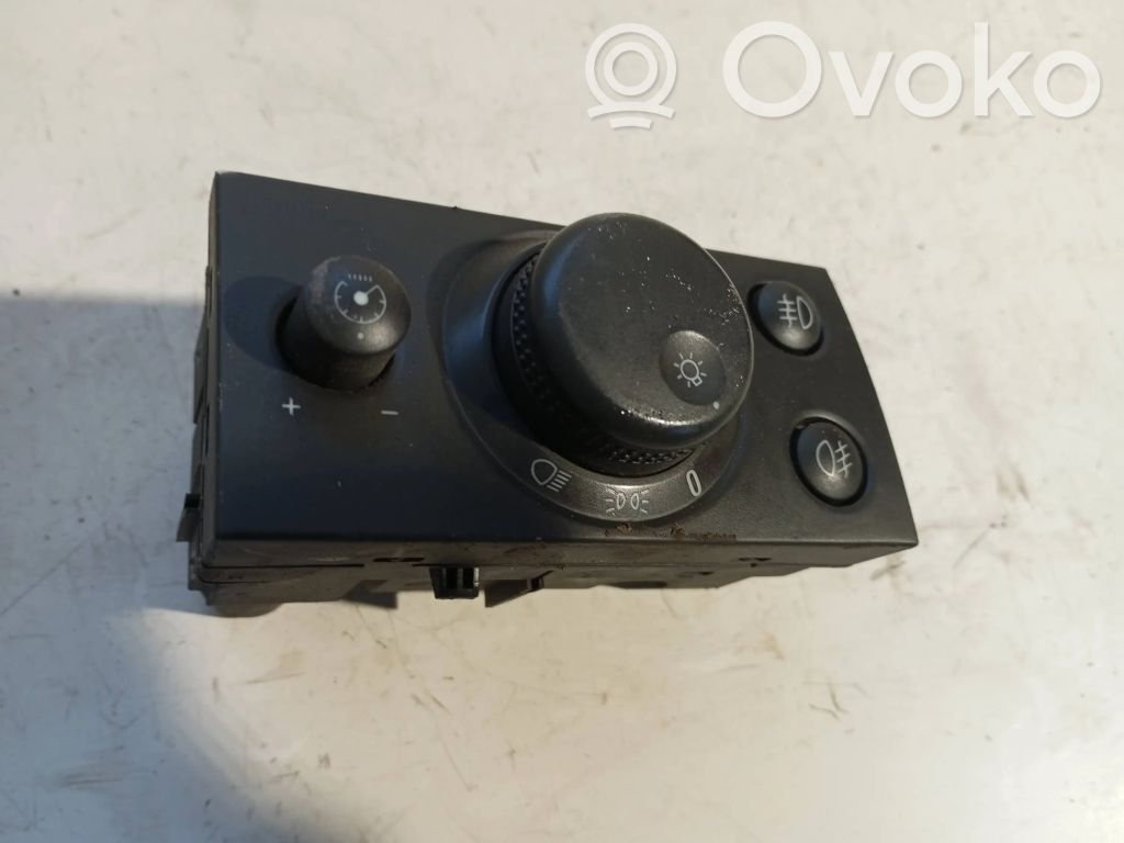 Opel Vectra C Light switch 