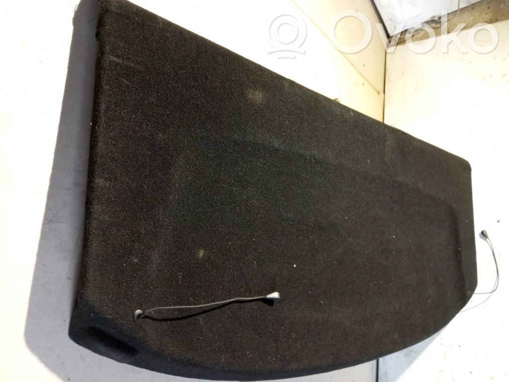 Parcel shelf