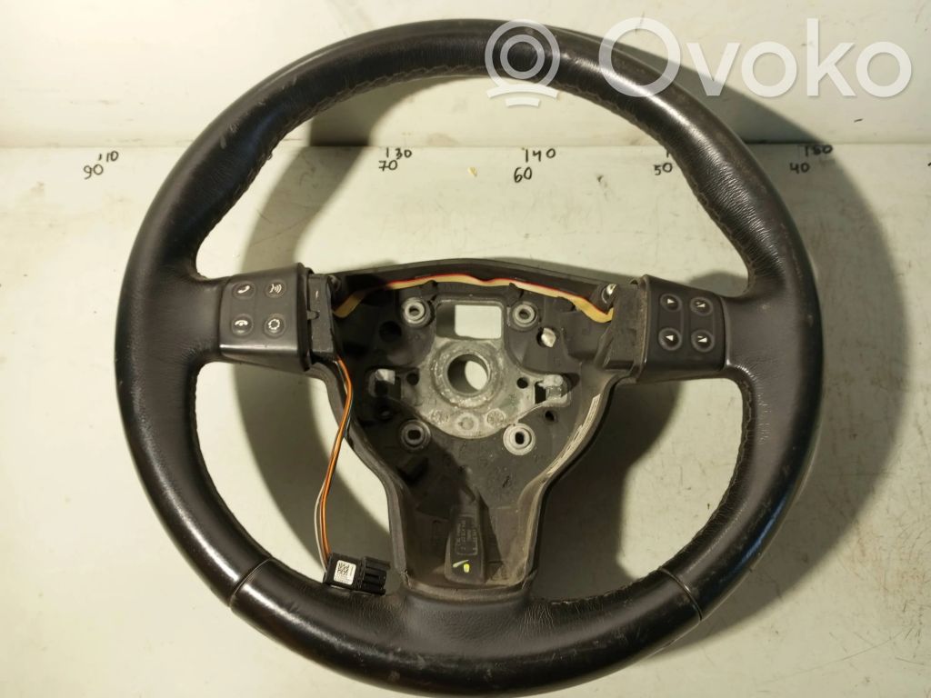Seat Leon (1P) Ohjauspyörä 
