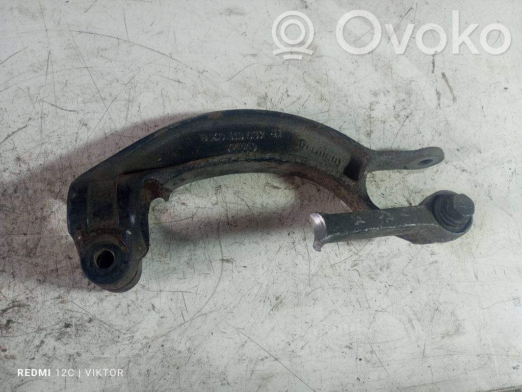 Audi A4 S4 B8 8K Mocowanie / Wspornik dolny amortyzatora osi przedniej 