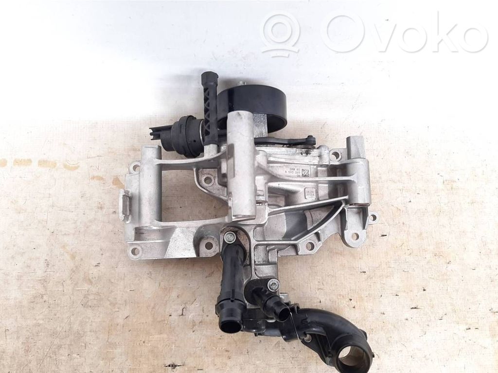 BMW 5 G30 G31 G38 Pompa wody 
