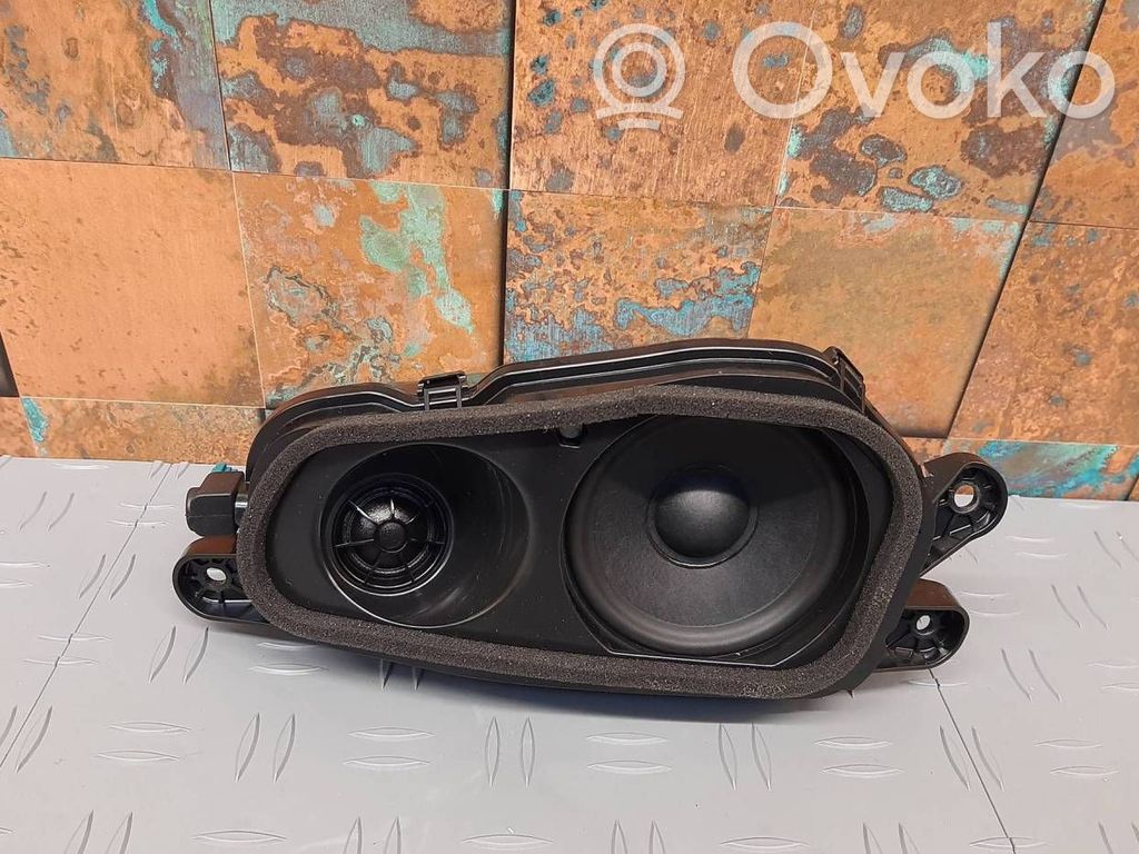 BMW X6M G06 F96 Enceinte de plage arrière 