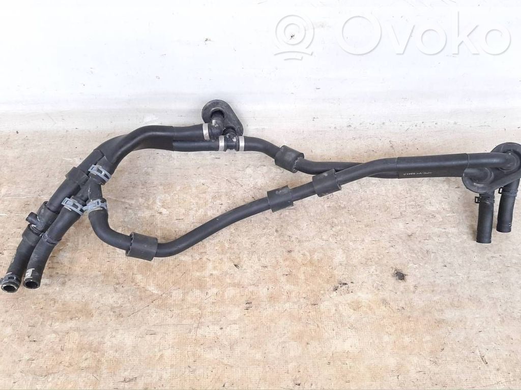 Audi Q7 4M Conductă/furtun lichid de răcire motor 