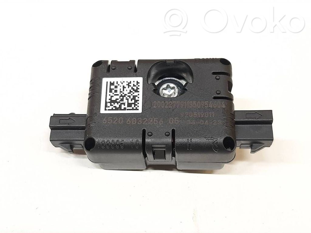 BMW X6 G06 Amplificator antenă aeriană 