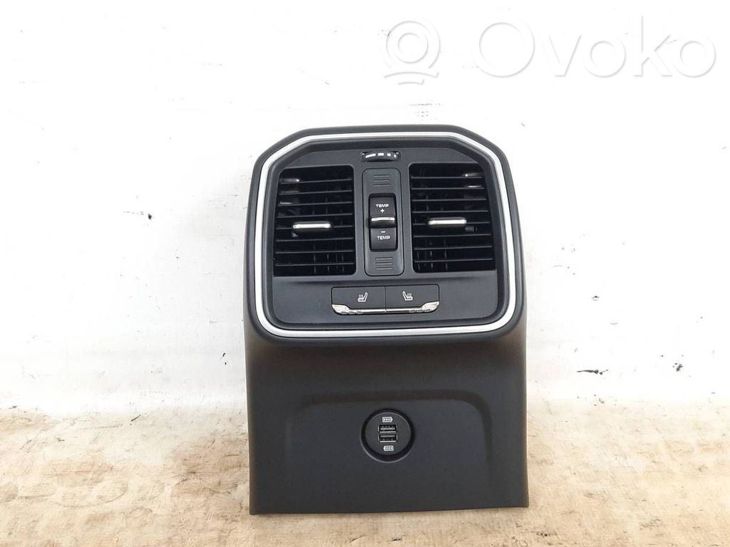 Porsche Macan (95B) Rear air vent grill 