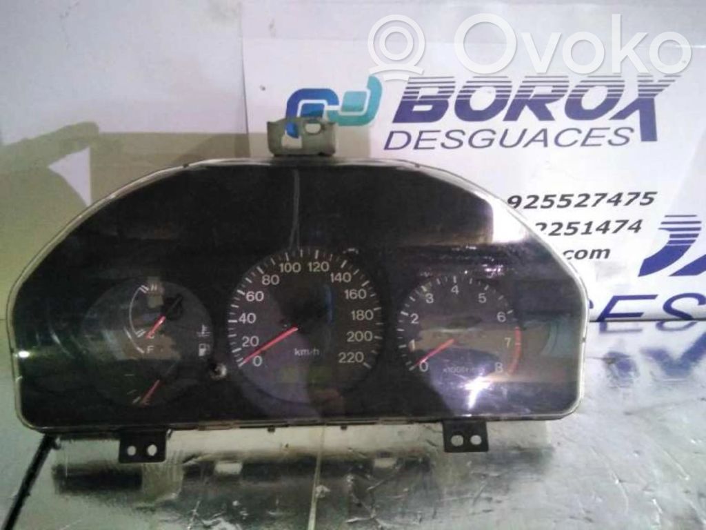 Mazda 323 F Speedometer (instrument cluster) 