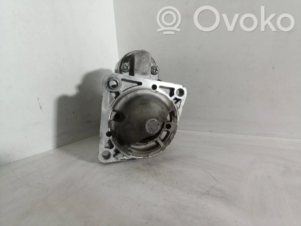 Opel Zafira B Motor de arranque 