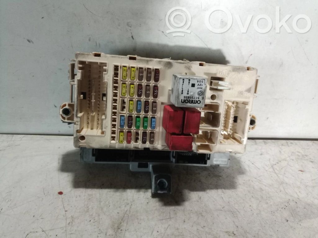 Fiat Bravo Ramka / Moduł bezpieczników 