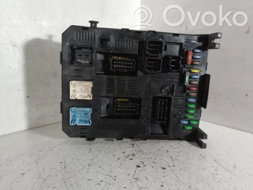 Módulo de fusible   9660105980