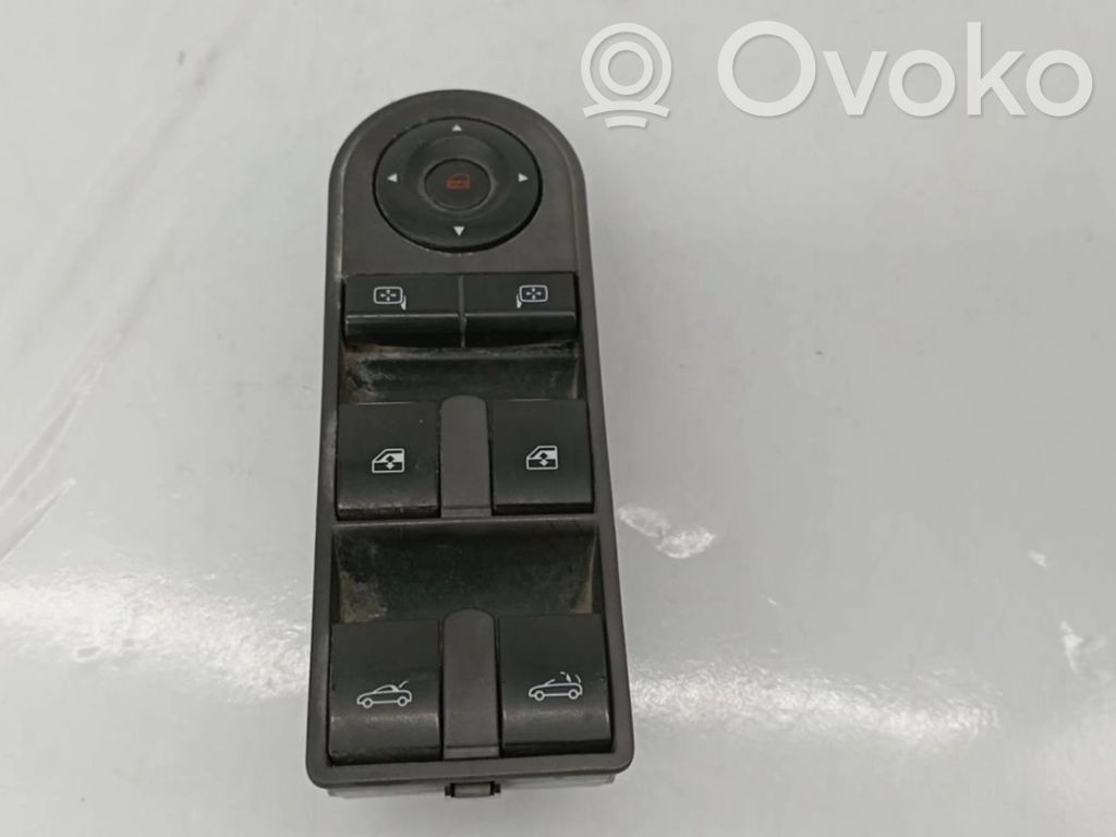 Opel Tigra B Electric window control switch 